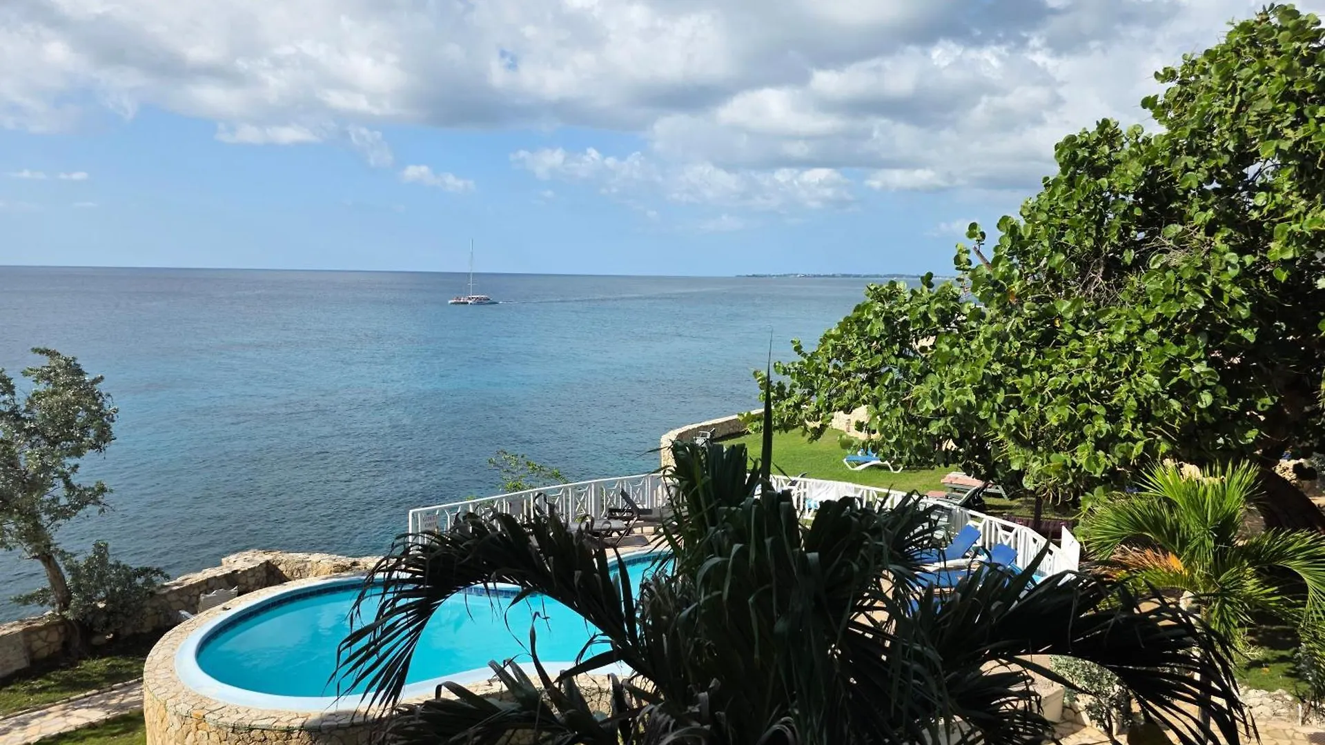 *** Szálloda Home Sweet Home Resort Negril Jamaica